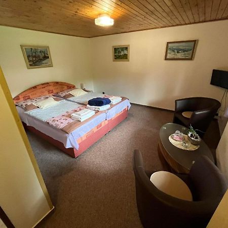 Relax Pension U Nosku Smržovka 外观 照片