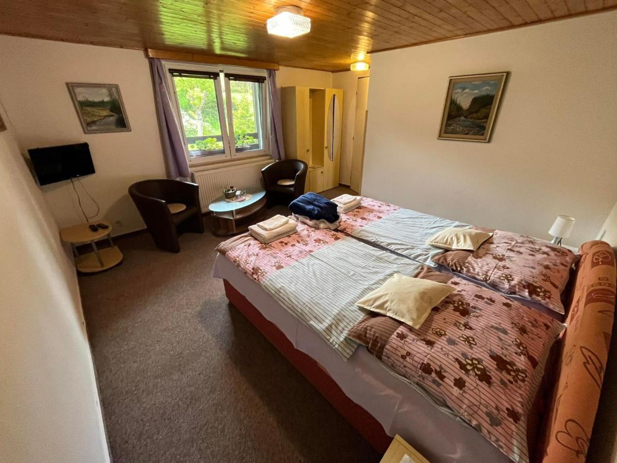 Relax Pension U Nosku Smržovka 外观 照片