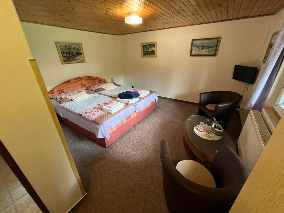 Relax Pension U Nosku Smržovka 外观 照片